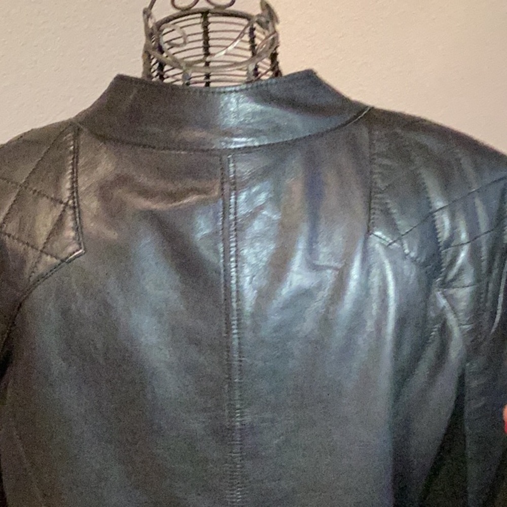 Halogen Black Leather Jacket Size Medium. New Wit… - image 4